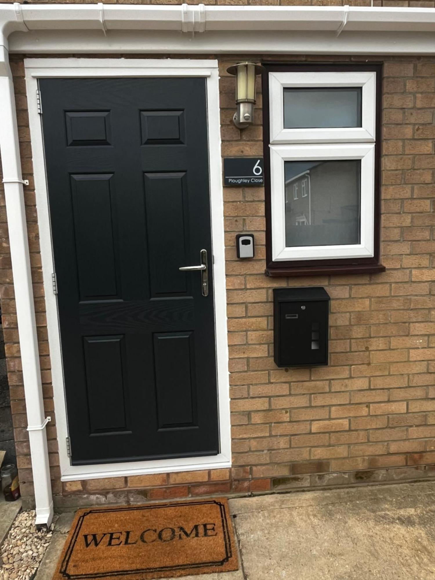 Newly Built One Bedroom Flat In Kidlington, Oxfordshire ภายนอก รูปภาพ