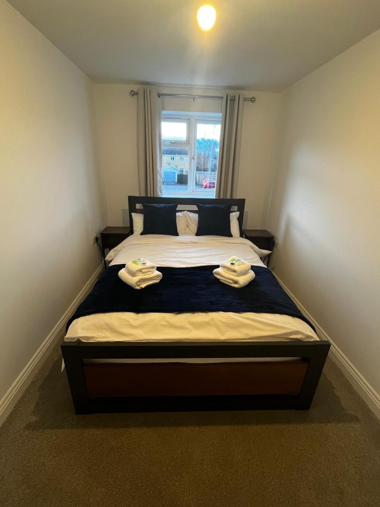 Newly Built One Bedroom Flat In Kidlington, Oxfordshire ภายนอก รูปภาพ