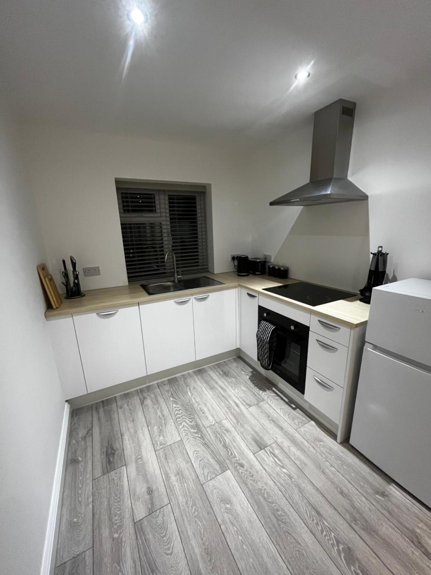 Newly Built One Bedroom Flat In Kidlington, Oxfordshire ภายนอก รูปภาพ